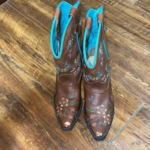 Shyanne Size 3 Little Girl Boots